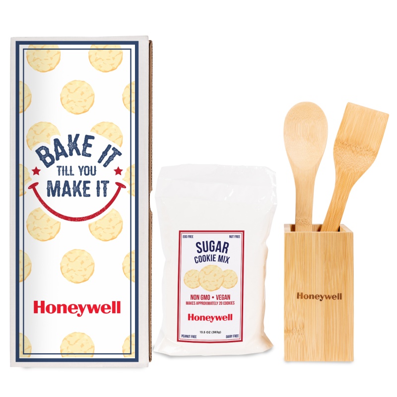 Bamboo Kitchen Gift Set with Sugar Cookie Mix