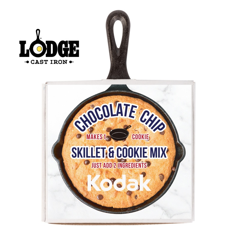 Lodge&reg; and Fresh Beginnings Cookie Mix and Skillet Set